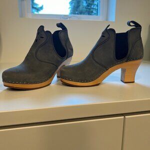Swedish Hasbeen Clogs, Blue/Gray